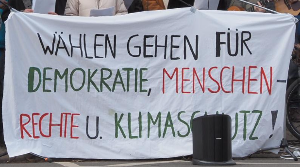 KlimaProtestChor singt am Samstag, den 8. Februar 2025 in Heidelberg