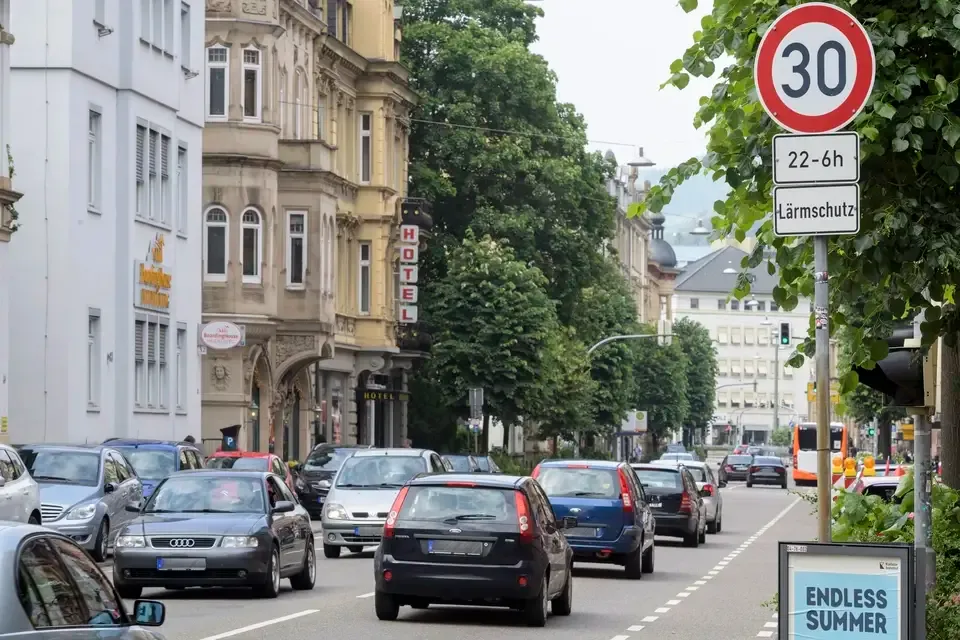 "Weniger Tempo für weniger Lärm", Artikel in der RNZ am 12. Mai 2025