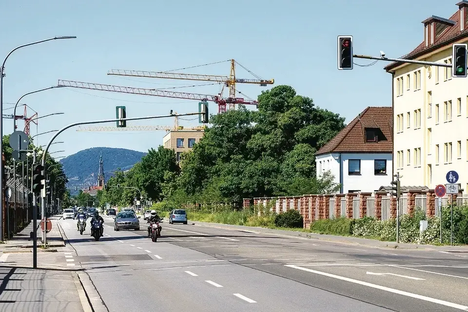 "Die Römerstraße bekommt einen Grünstreifen in der Mitte", Artikel in der RNZ am 1. Juli 2020